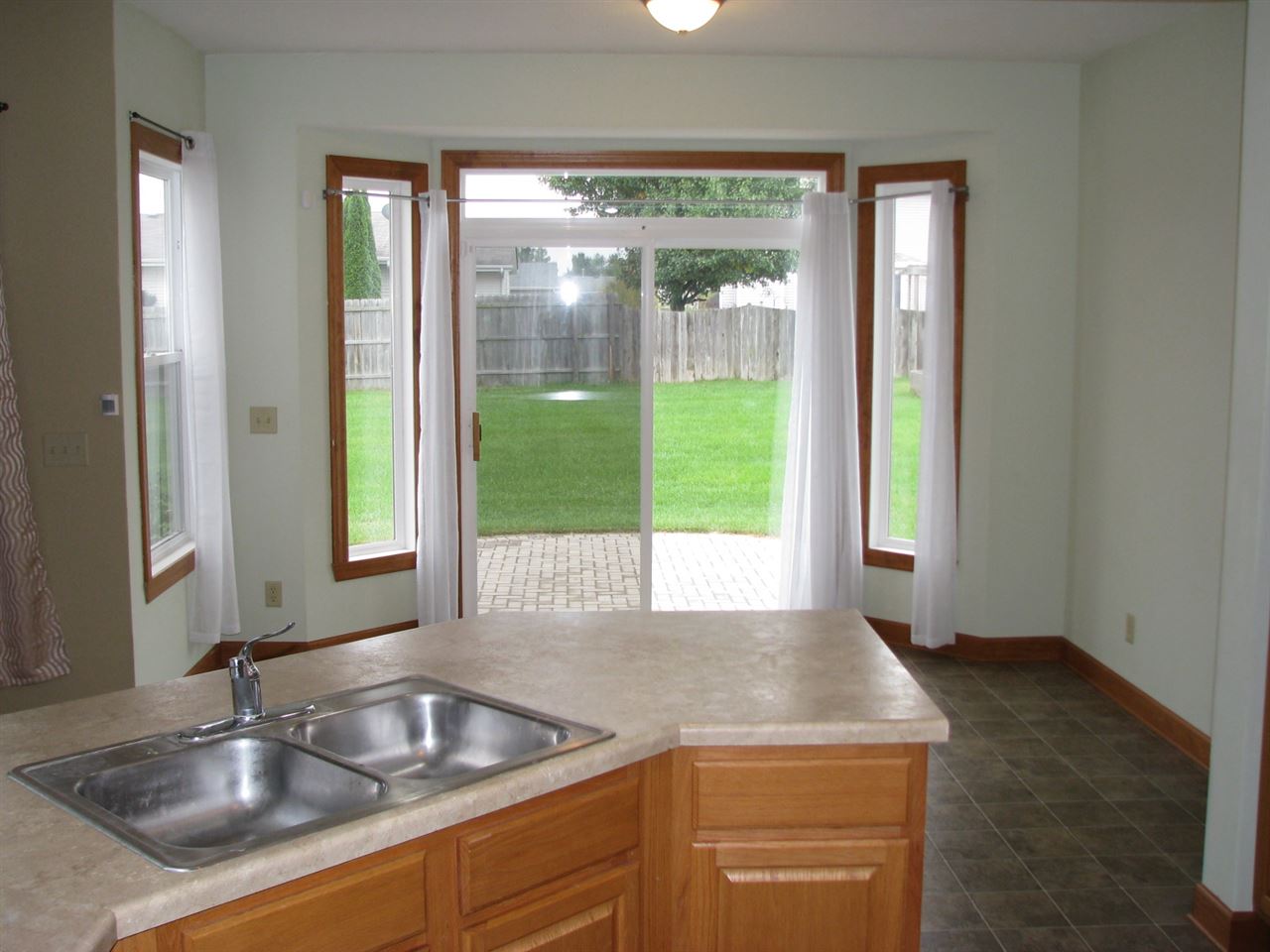 11030 Chicory Ridge Way Roscoe, IL 61073 - Photo 5 of 20 Gallery Image 5