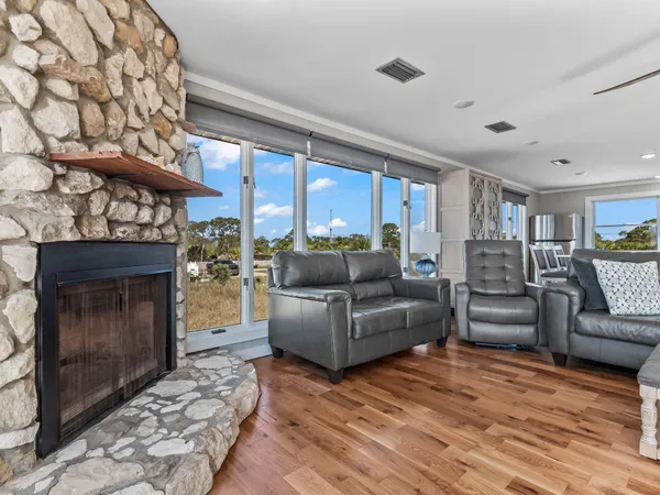 $949,900 | 1171 Alligator Drive, Alligator Point, FL 32346