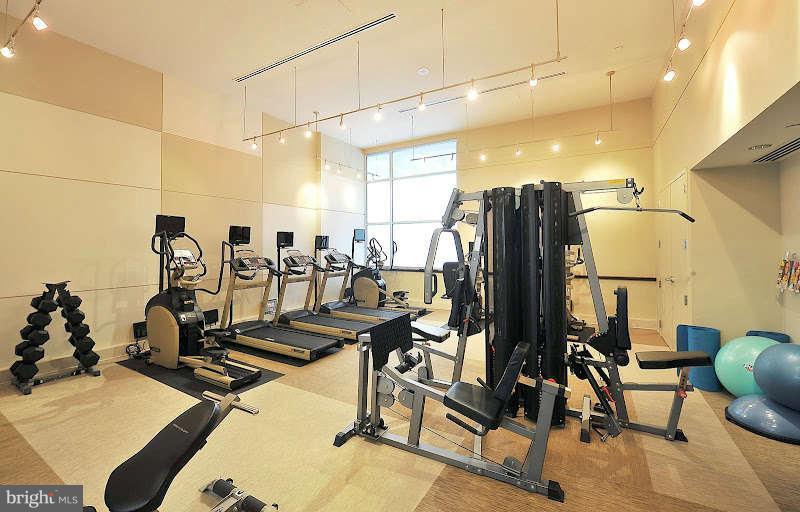 1025 First Street Southeast, Unit 202 Washington, DC 20003 - Photo 9 of 15 Community