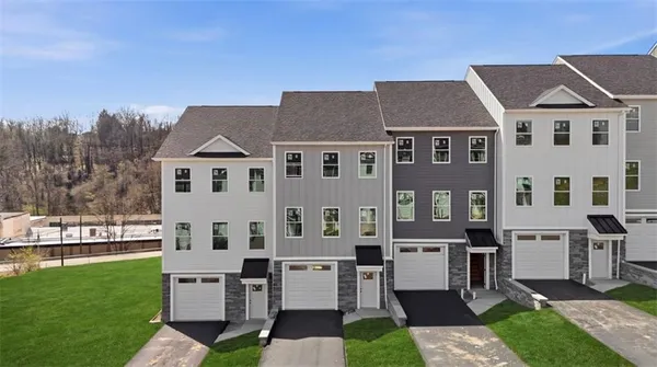 $289,999 | 119 Bella Vista Drive, Pittsburgh, PA 15236