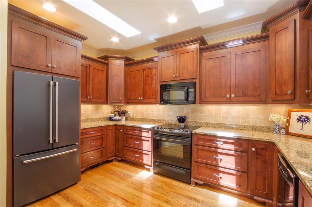 38 Oleander Drive Anderson, SC 29621 - Photo 9 of 26
