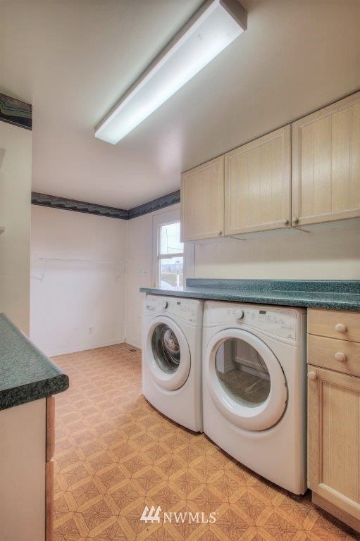 11638 Southeast 163rd Street Renton, WA 98058 - Photo 13 of 20 Gallery Image 13