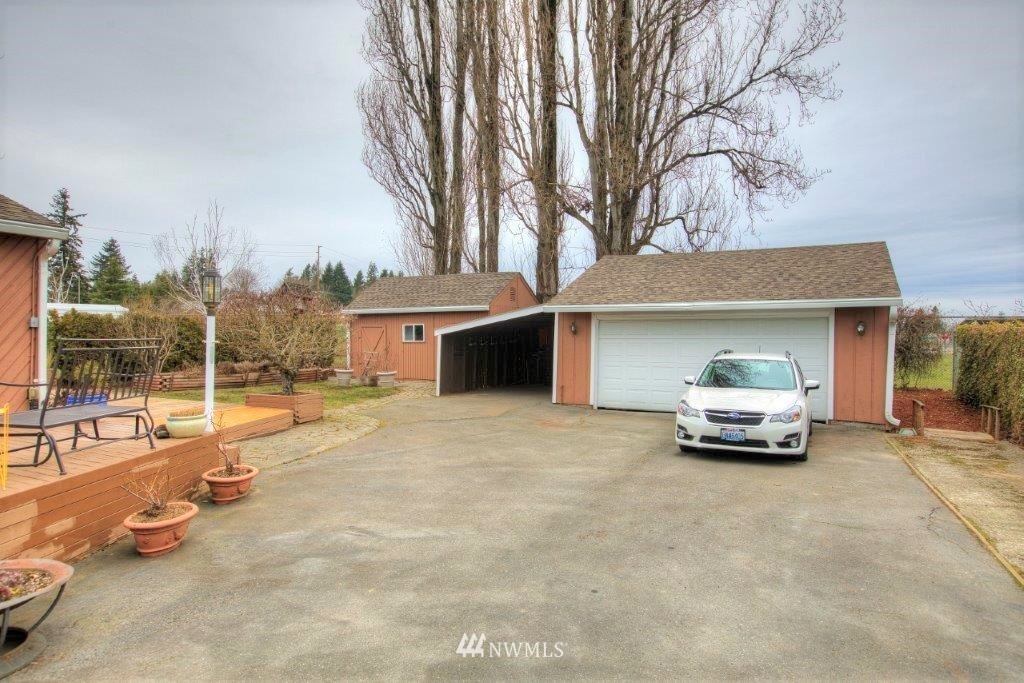 11638 Southeast 163rd Street Renton, WA 98058 - Photo 3 of 20 Gallery Image 3