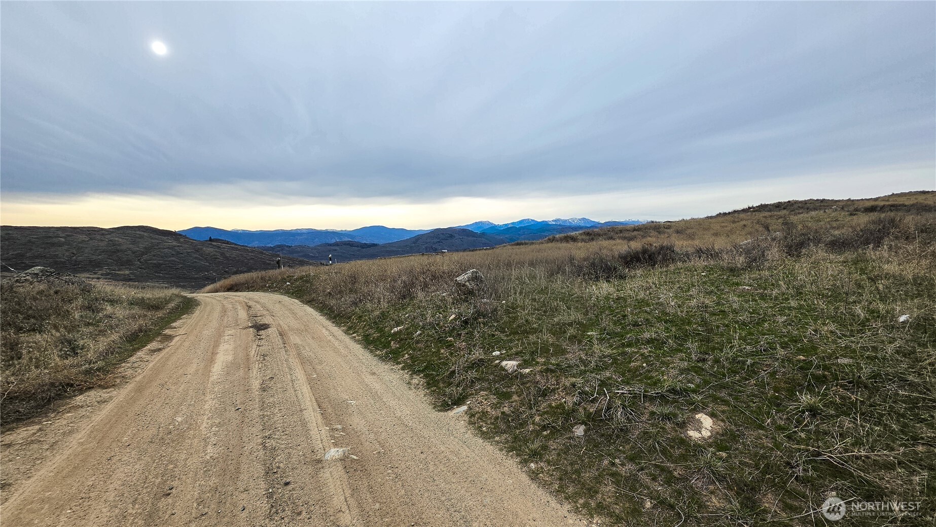 174 Round Up Road Oroville, WA 98844 - Photo 38 of 40