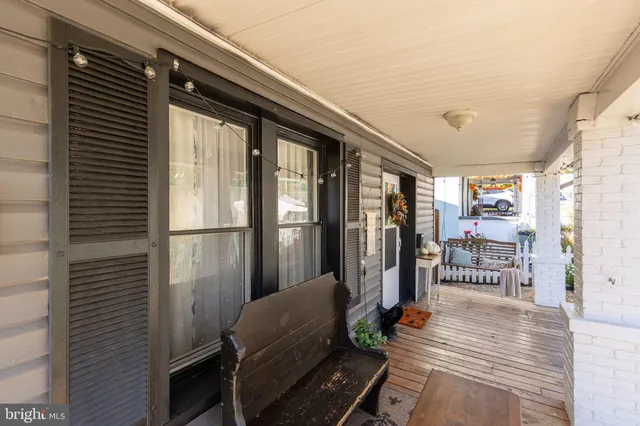 $2,000 | 308 West Main Street, Front Royal, VA 22630