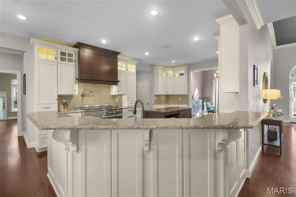 $1,100,000 | 444 Windwood Lake Drive, Cape Girardeau, MO 63701