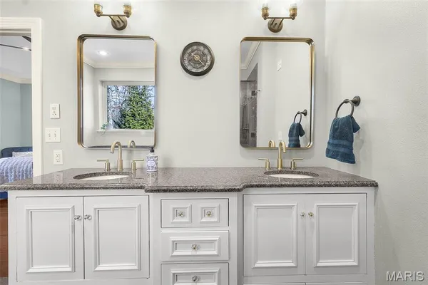 $1,100,000 | 444 Windwood Lake Drive, Cape Girardeau, MO 63701