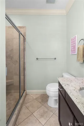 $1,200,000 | 444 Windwood Lake Drive, Cape Girardeau, MO 63701