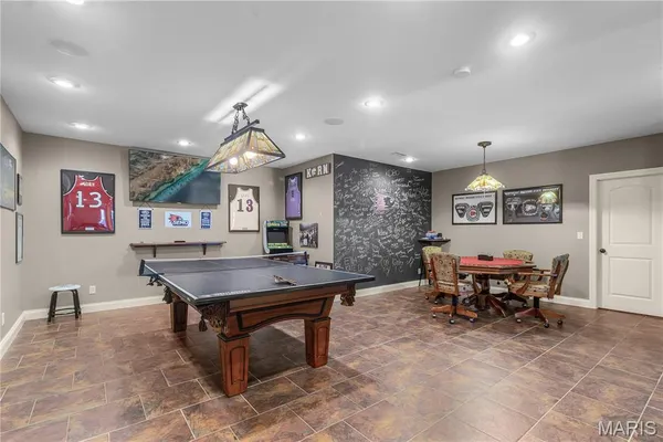 $1,100,000 | 444 Windwood Lake Drive, Cape Girardeau, MO 63701