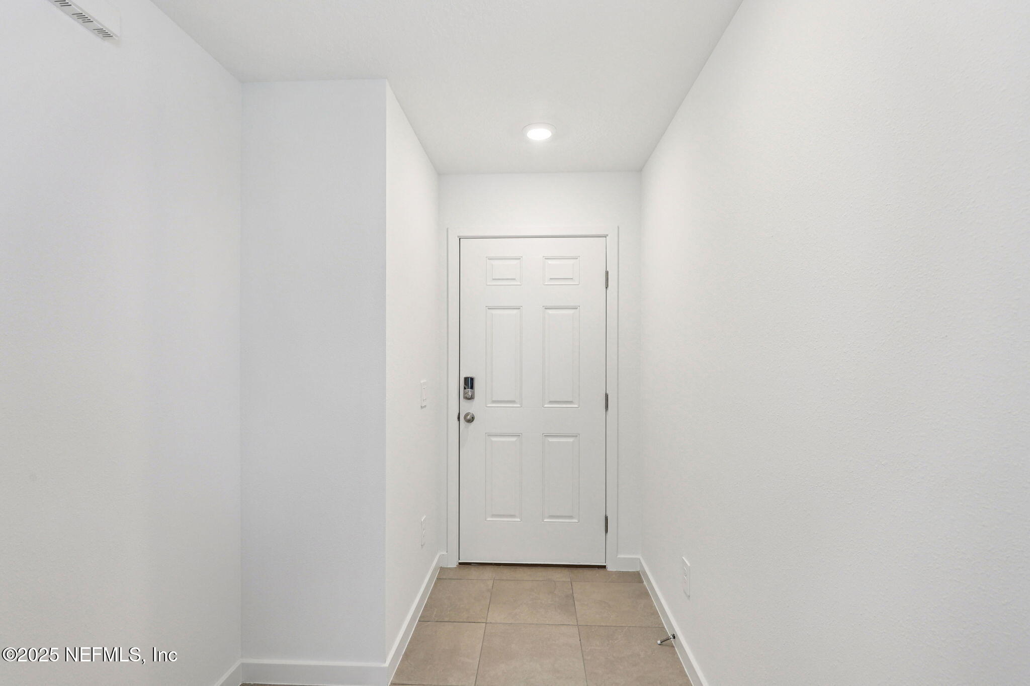 7496 Queensgate Circle Jacksonville, FL 32219 - Photo 12 of 43 5-web-or-mls-Jacksonville - Kings Preser