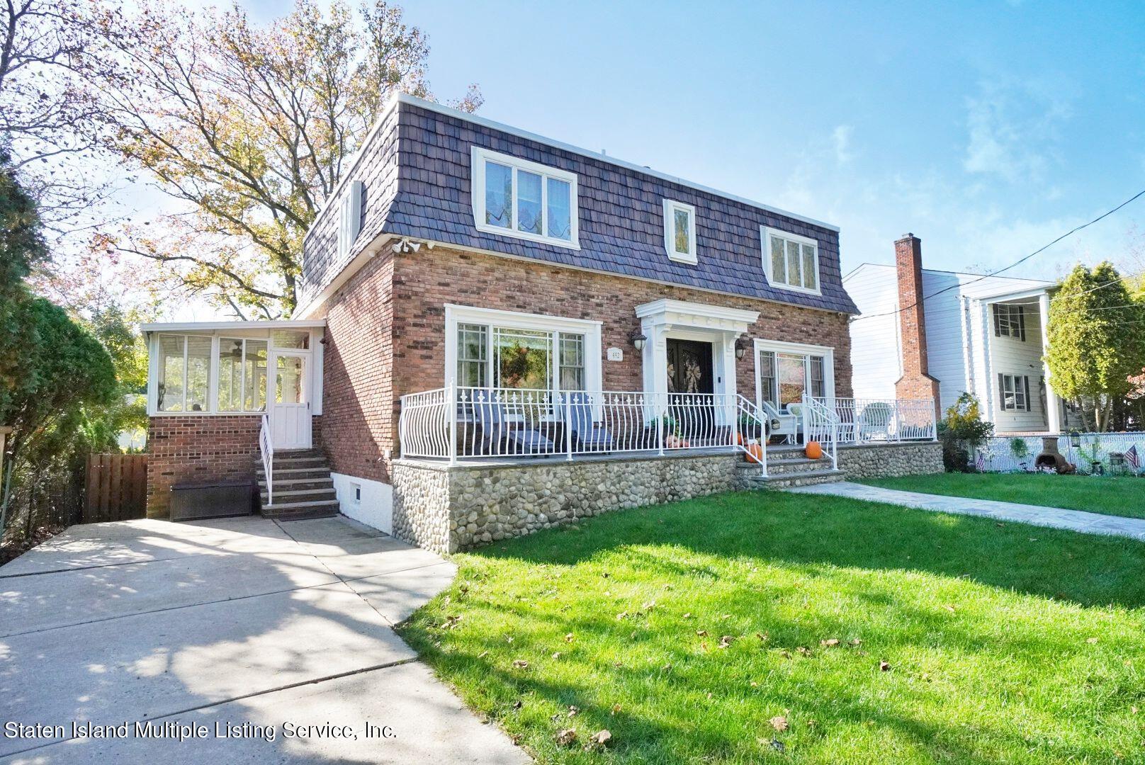 492 St George Road Staten Island, NY 10306 - Photo 2 of 59 IMG_8989