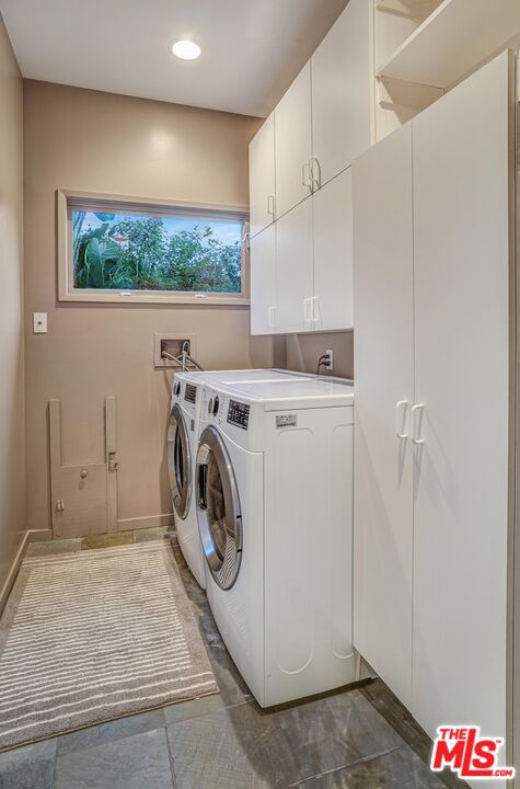 4216 Woodcliff Road Sherman Oaks, CA 91403 - Photo 34 of 56 a utility room with dryer and washer