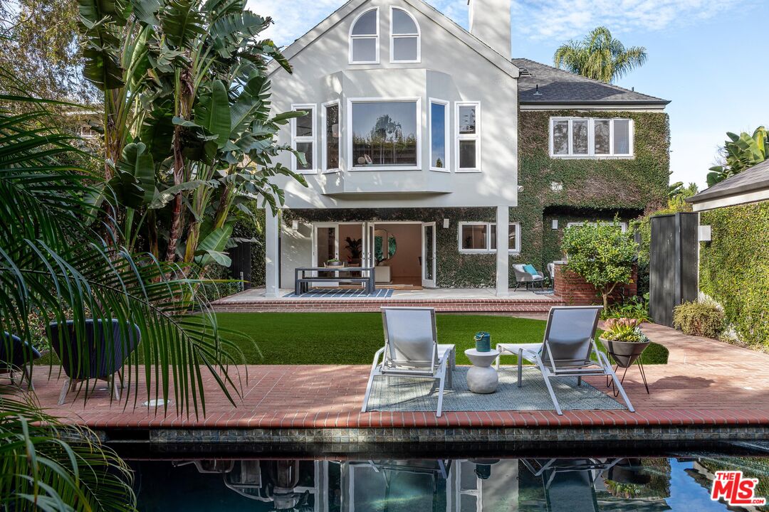 4216 Woodcliff Road Sherman Oaks, CA 91403 - Photo 47 of 56