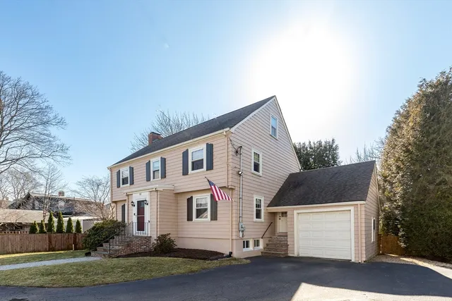 $865,000 | 32 Kings Beach Terrace, Swampscott, MA 01907