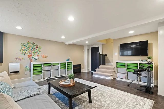 $865,000 | 32 Kings Beach Terrace, Swampscott, MA 01907