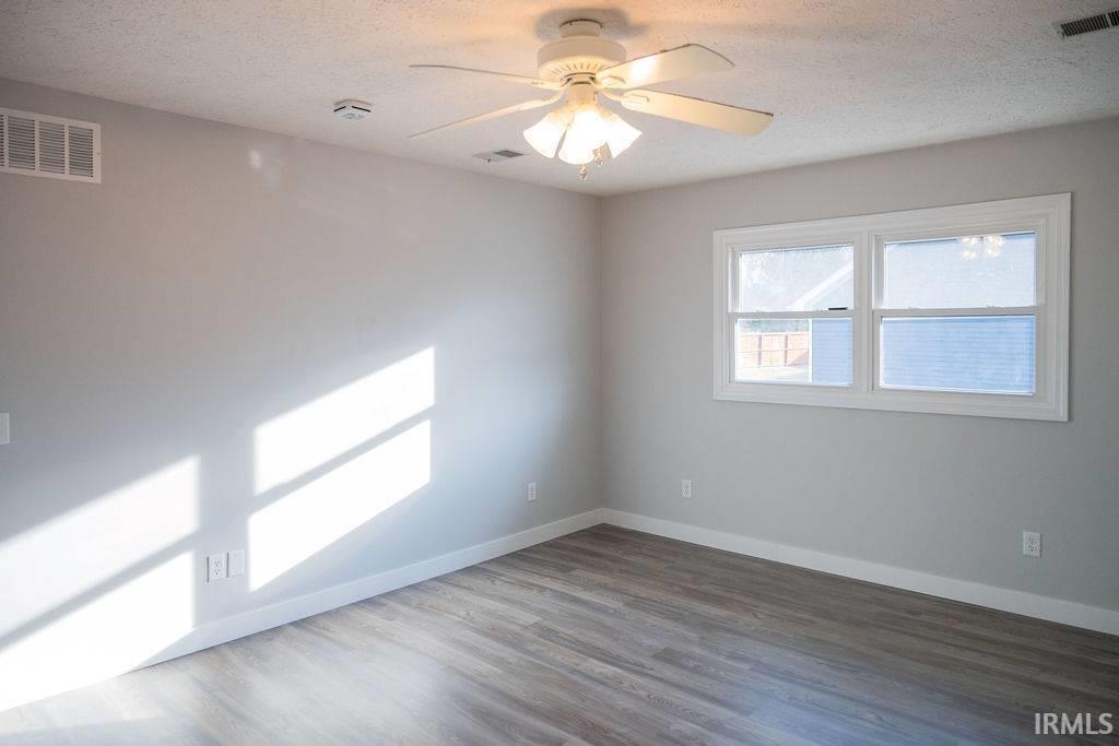 4346 Centennial Drive Bloomington, IN 47404 - Photo 6 of 36