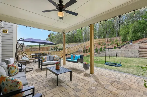 $1,088,001 | 1985 Brannon Heard Lane, Cumming, GA 30041