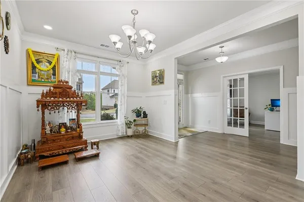 $1,088,001 | 1985 Brannon Heard Lane, Cumming, GA 30041