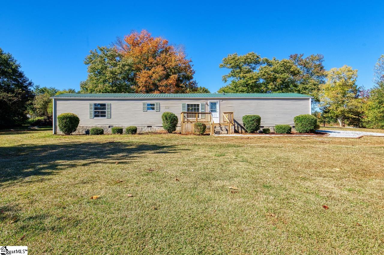 385 Duncan Road Travelers Rest, SC 29690 - Photo 3 of 36 Gallery Image 3