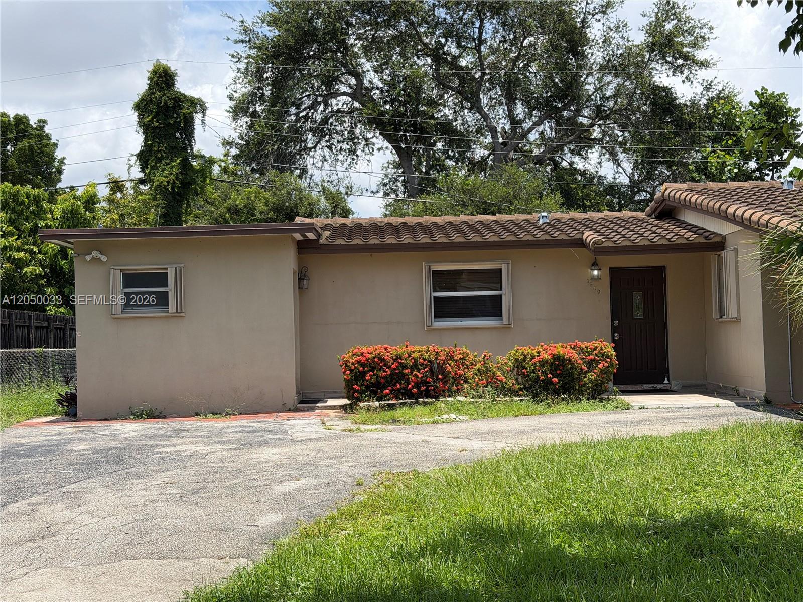7889 Northwest 174th Street, Unit STUDIO Hialeah, FL 33015 - Photo 8 of 9
