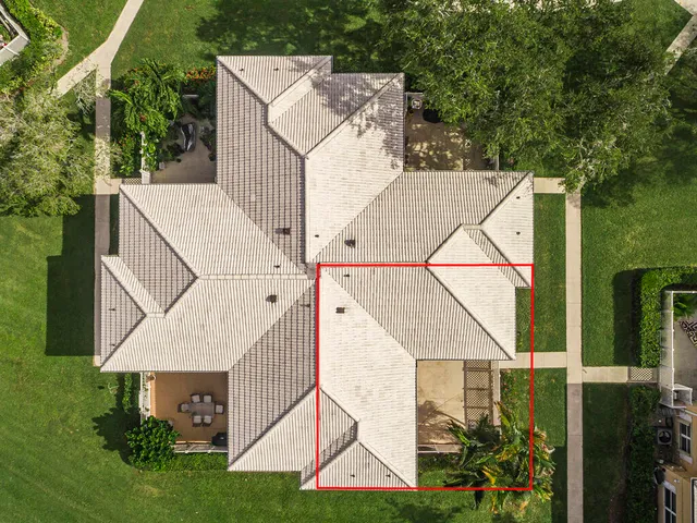 $299,900 | 1923 Stratford Way, West Palm Beach, FL 33409