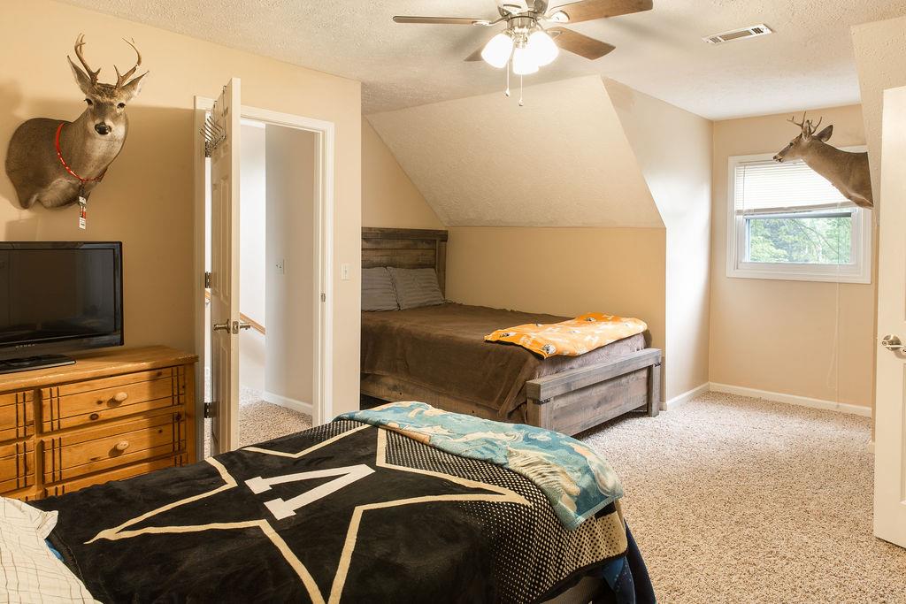 1085 Kathryn Road Mount Juliet, TN 37122 - Photo 14 of 25 Upstairs guest room