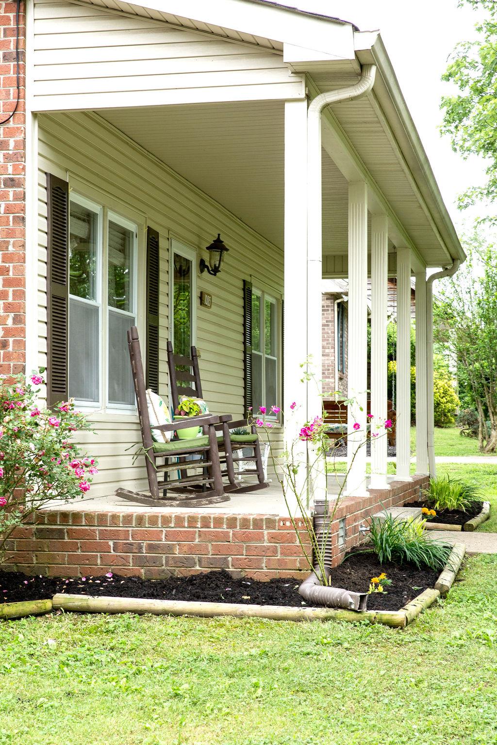 1085 Kathryn Road Mount Juliet, TN 37122 - Photo 2 of 25 Covered front porch with swing perfect for morning coffee time.