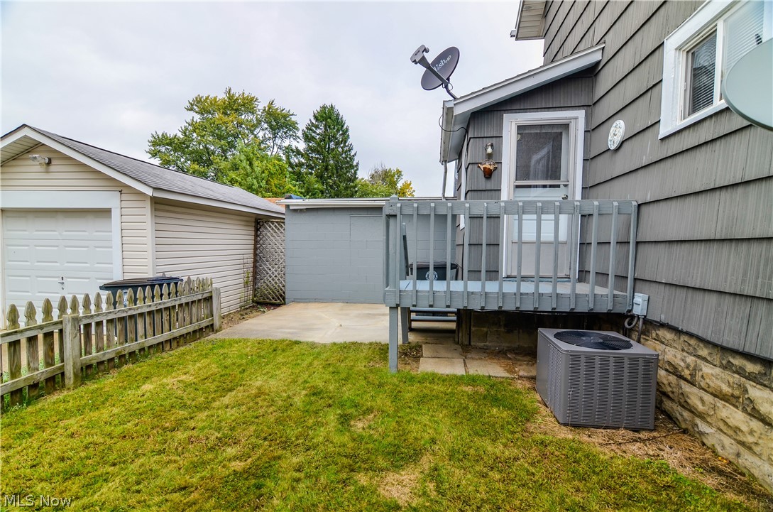 966 Dan Street Akron, OH 44310 - Photo 26 of 26 Gallery Image 26