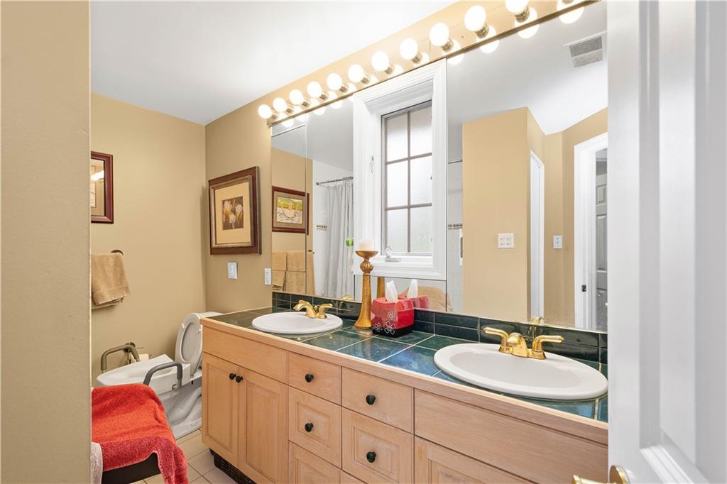 643 Bower Hill Road Venetia, PA 15367 - Photo 23 of 39 Gallery Image 23