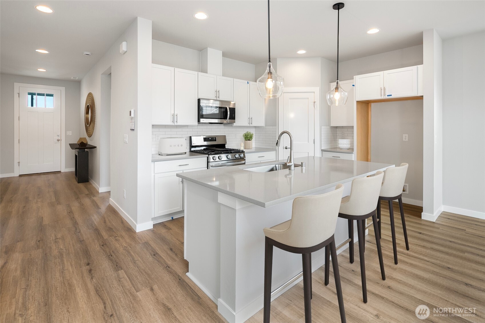 502 Southwest 97th Street, Unit 3 Seattle, WA 98106 - Photo 20 of 40