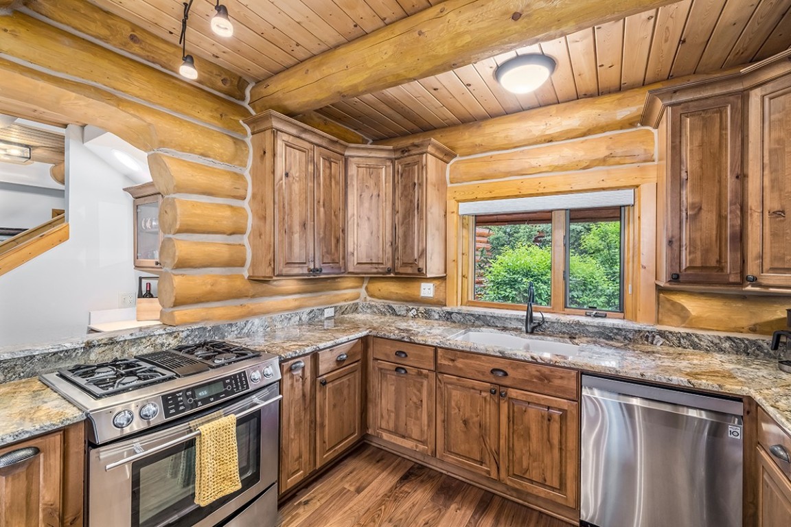 1781 Tiger Road Breckenridge, CO 80424 - Photo 16 of 50 Gallery Image 16
