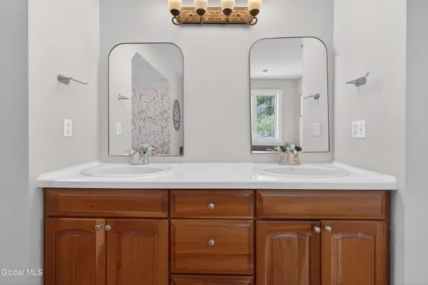 $649,900 | 2 Meghan Court, Wilton, NY 12866