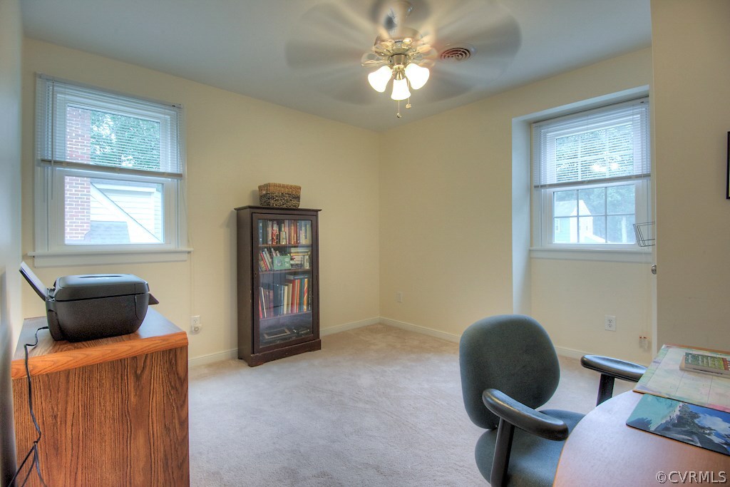 2055 Esquire Road North Chesterfield, VA 23235 - Photo 33 of 39 Gallery Image 33