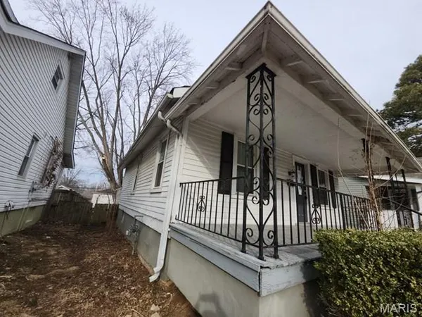 $179,900 | 4313 Jamieson Avenue, St. Louis, MO 63109