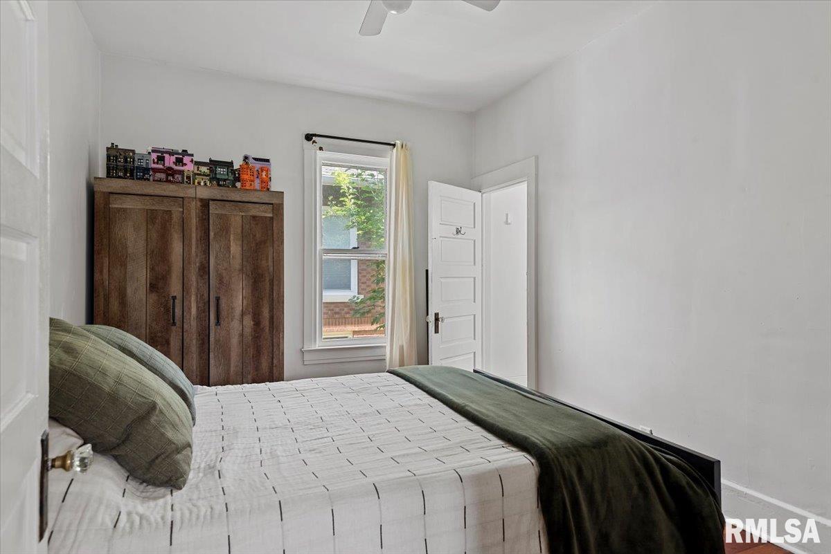 2019 Noble Avenue Springfield, IL 62704 - Photo 18 of 40 Gallery Image 18