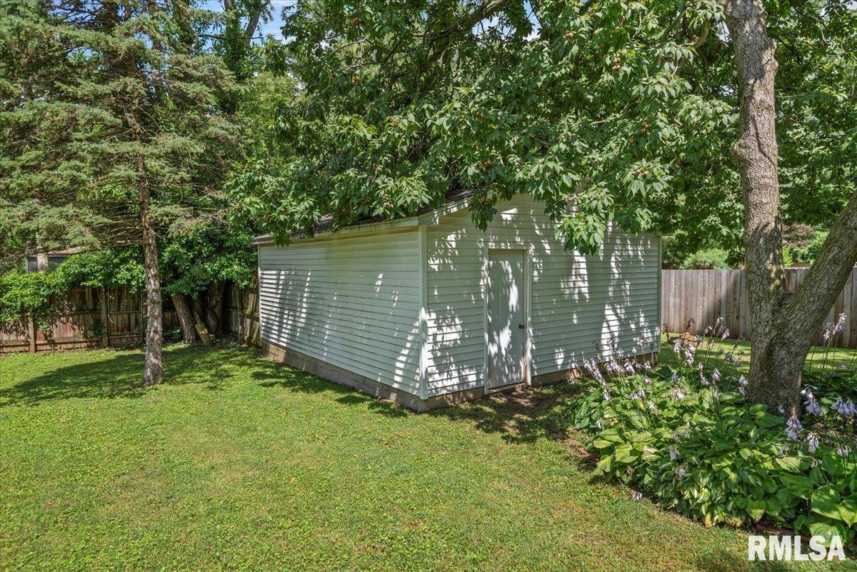 2019 Noble Avenue Springfield, IL 62704 - Photo 40 of 40 Gallery Image 40