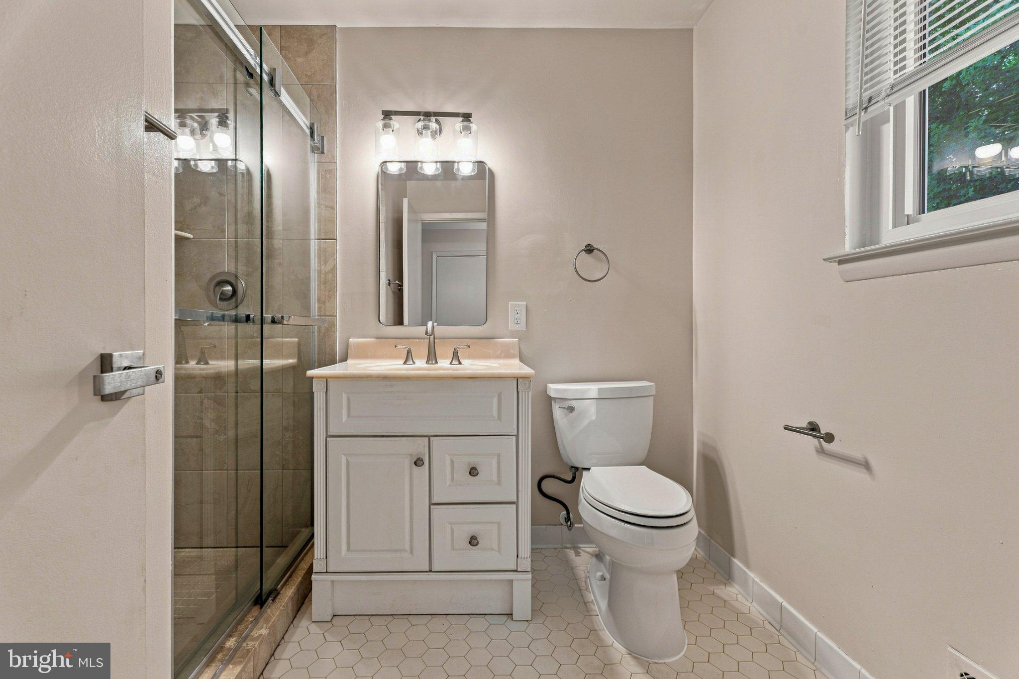4631 Hawksbury Road Baltimore, MD 21208 - Photo 25 of 39 Gallery Image 25