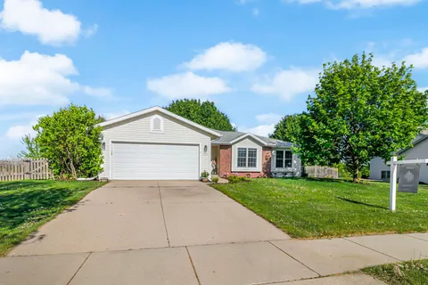 $499,900 | 1357 Broadway Drive, Sun Prairie, WI 53590