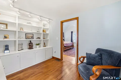 $995,000 | 1895 Long Ridge Road, Stamford, CT 06903