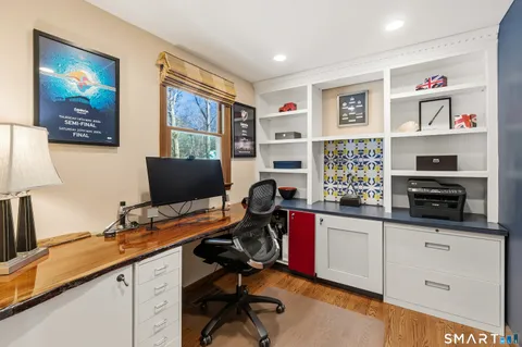 $995,000 | 1895 Long Ridge Road, Stamford, CT 06903