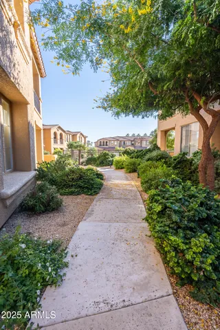 $435,000 | 10655 North 9th Street, Unit 135, Phoenix, AZ 85020