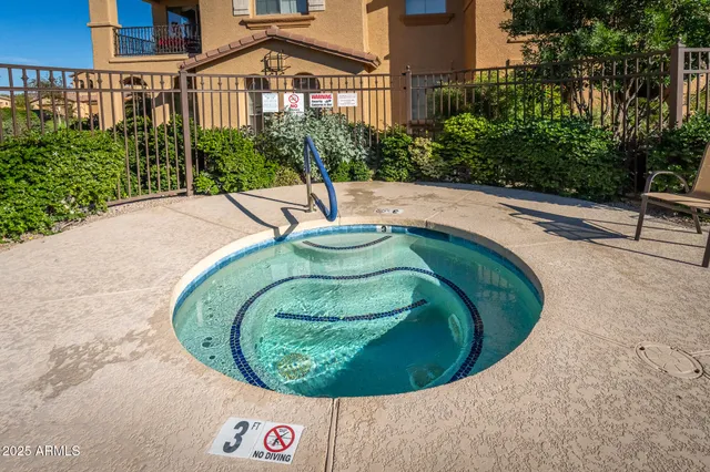 $435,000 | 10655 North 9th Street, Unit 135, Phoenix, AZ 85020