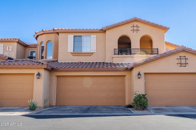$435,000 | 10655 North 9th Street, Unit 135, Phoenix, AZ 85020
