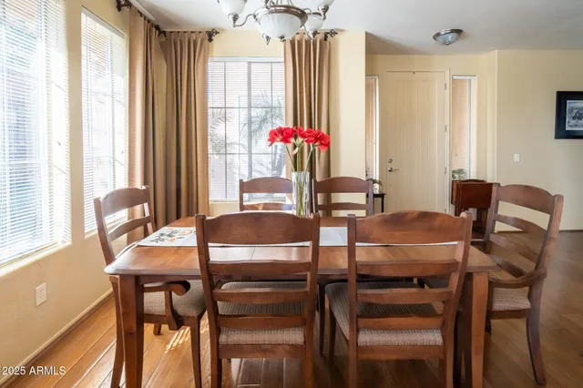 $435,000 | 10655 North 9th Street, Unit 135, Phoenix, AZ 85020