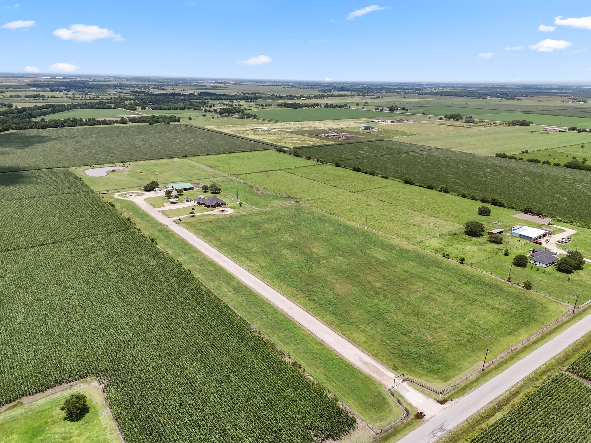 10630 Brinkmeyer Road Needville, TX 77461 - Photo 7 of 50 a view of a pool with a ocean view