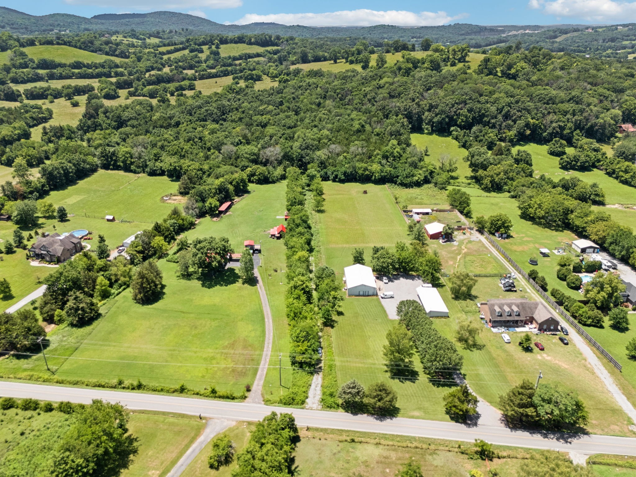 3720 Southeast Tater Peeler Road Lebanon, TN 37090 - Photo 15 of 20