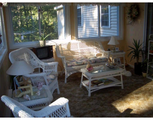 14 Churchill Road Douglas, MA 01516 - Photo 16 of 26 Gallery Image 16