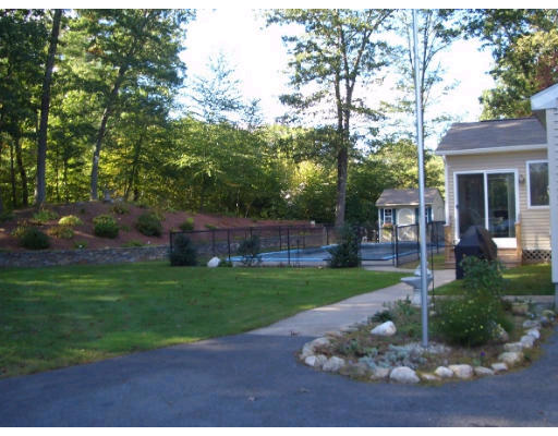 14 Churchill Road Douglas, MA 01516 - Photo 4 of 26 Gallery Image 4