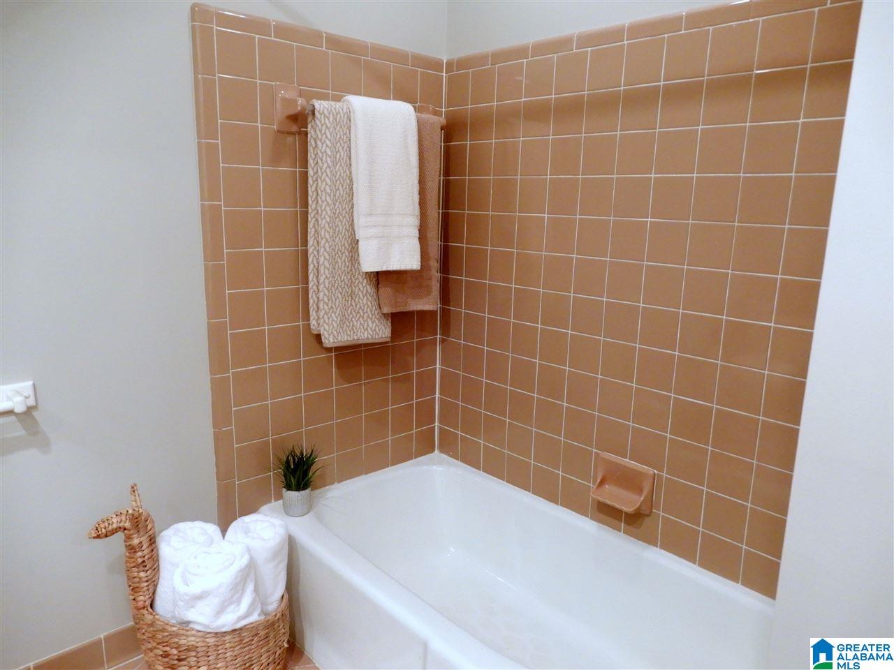 105 Acton Road Birmingham, AL 35243 - Photo 31 of 41