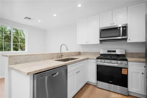 $2,700 | 3505 Rosemary Avenue, Unit A, Glendale, CA 91208